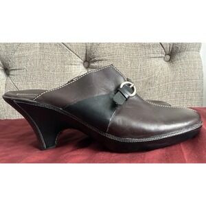 Cole‎ Haan Brown Mules Womens Slip-On Clogs Shoes Size 8B Y2K Buckle